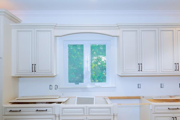 Professional Kitchen Cabinetry Installation