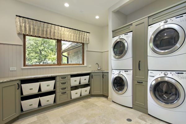 Professional Laundry Storage Installation